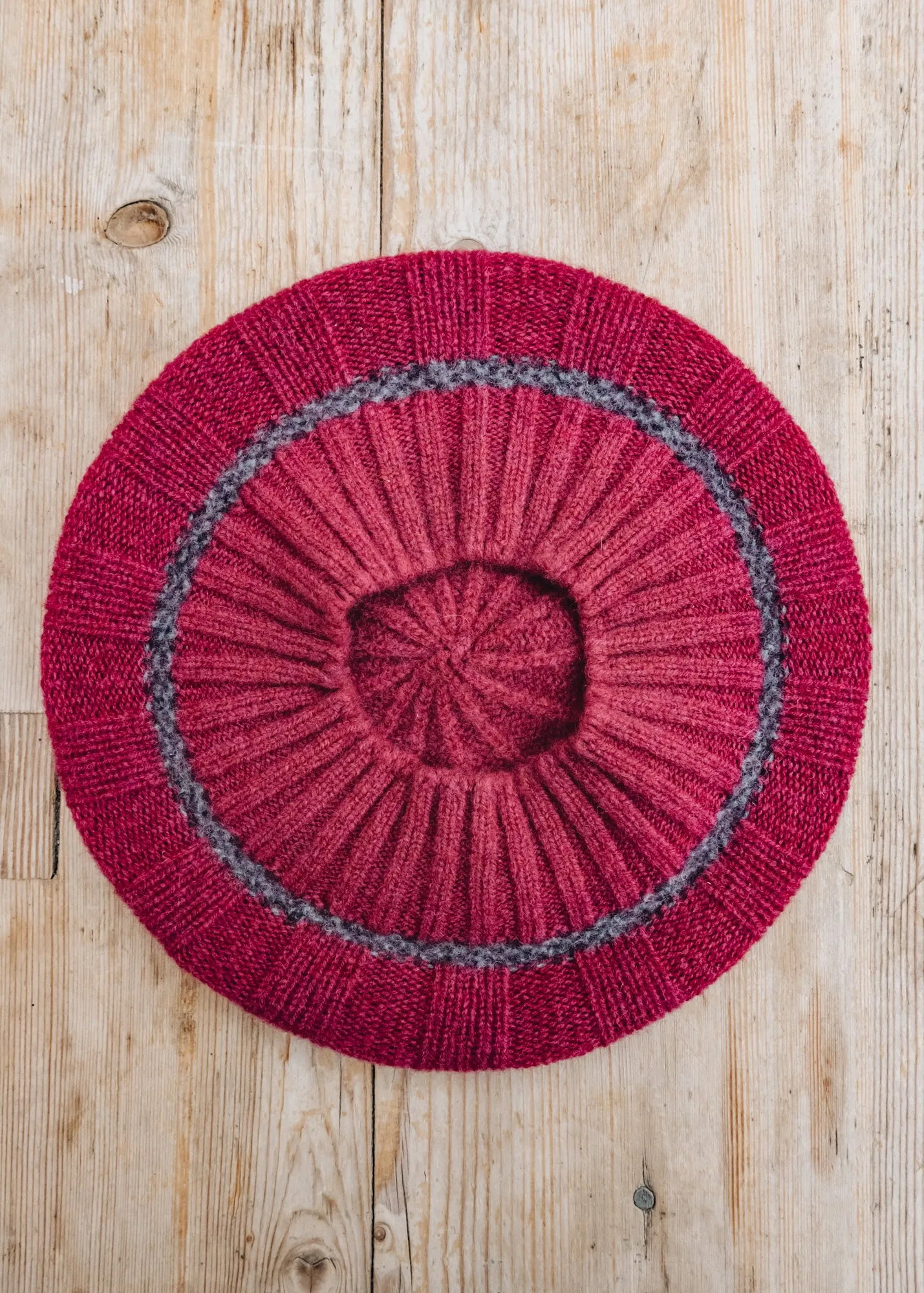 Bowden Rib Beret in Rosehip