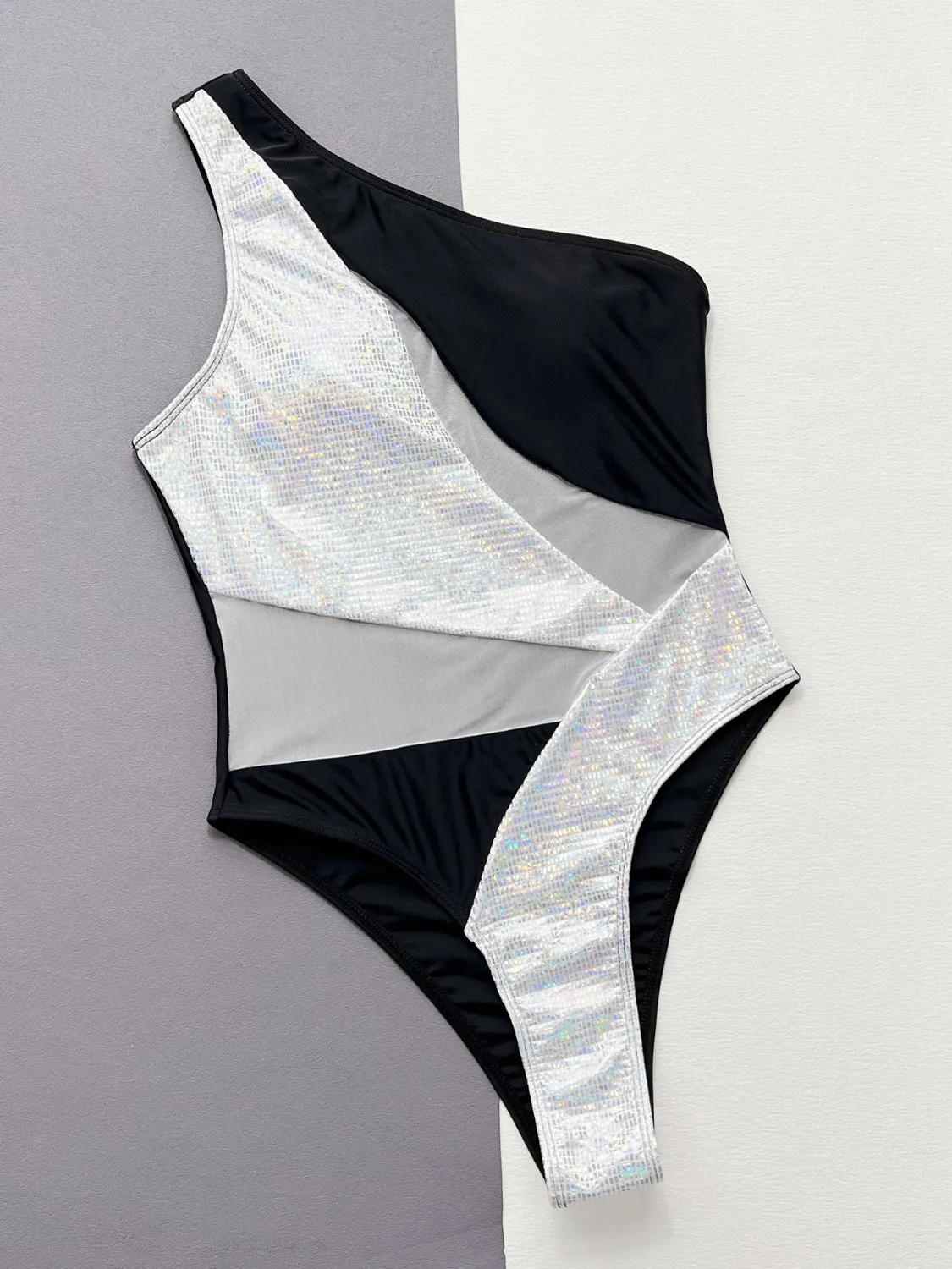 Contrast Panel One-Piece Swimsuit