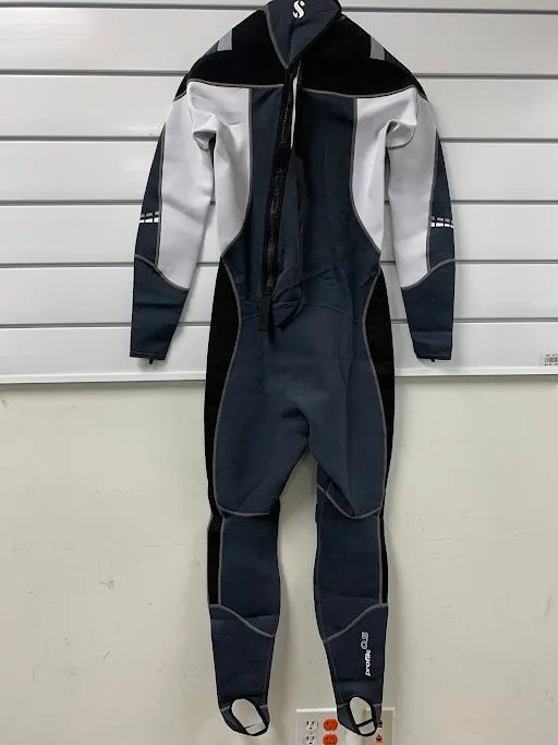 Used Scubapro New Profile 0.5mm Wetsuit Men's